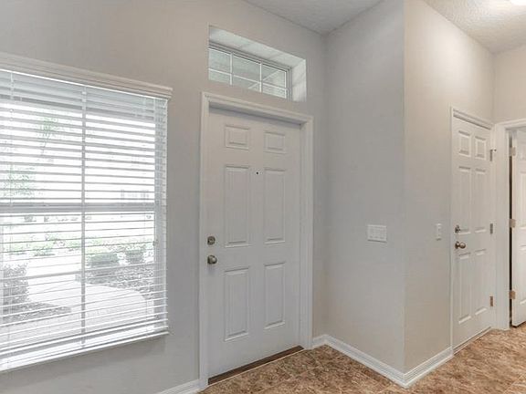 3rd image of 12410 Streamdale Dr