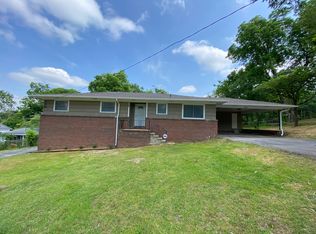 328 10th St, Pleasant Grove, AL 35127