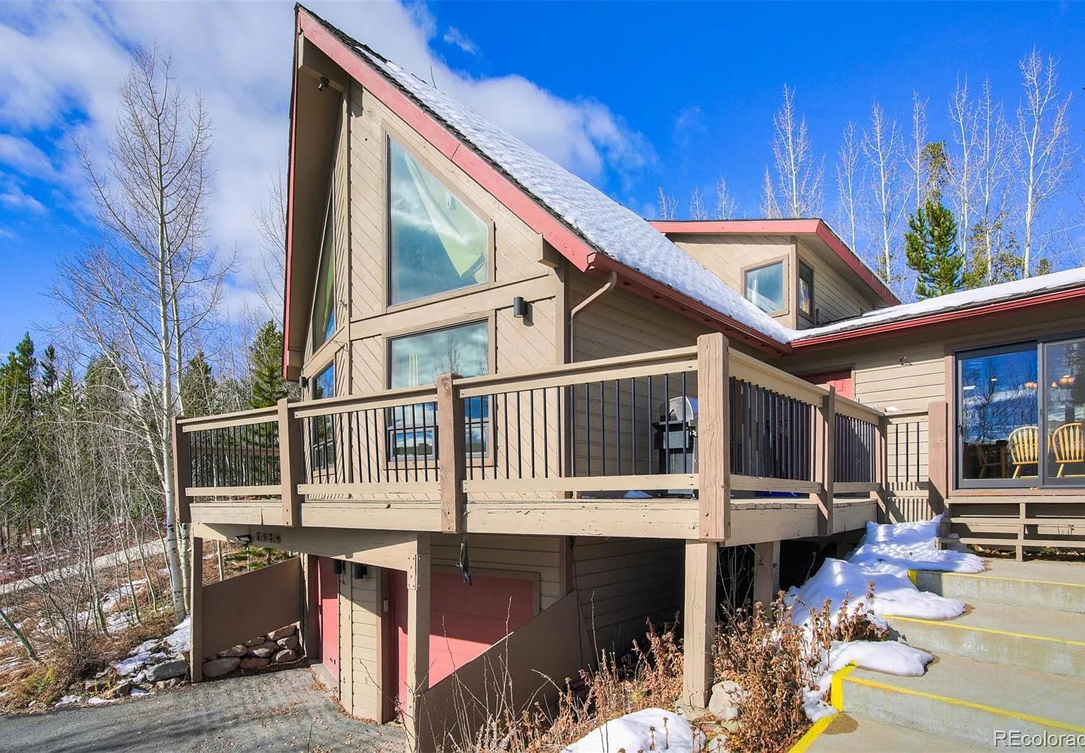 1525 Royal Buffalo Dr — Photo 1