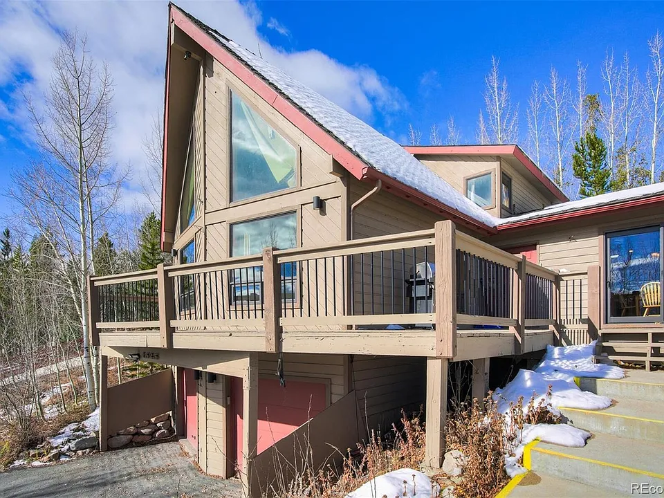 1525 Royal Buffalo Dr
