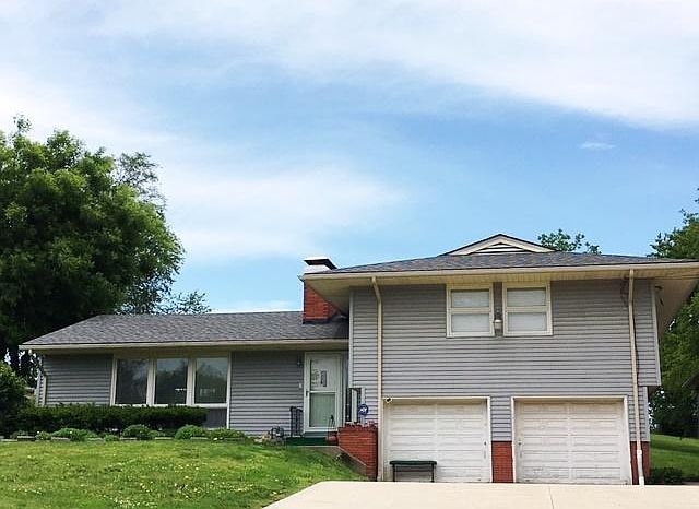 1st image of 4830 S 22nd St