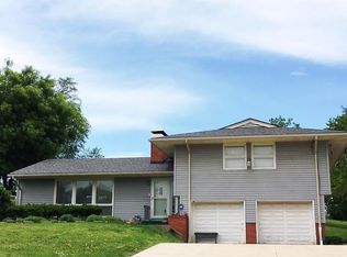 4830 S 22nd St, Saint Joseph, MO 64503