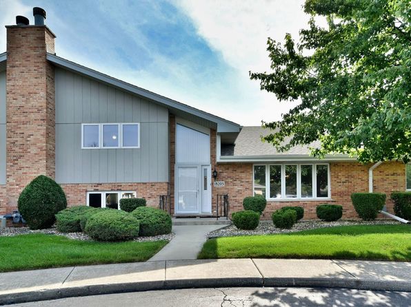 Orland Park IL Townhomes & Townhouses For Sale - 40 Homes | Zillow