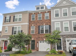 10719 Shadewell Spring Way, Manassas, VA 20112