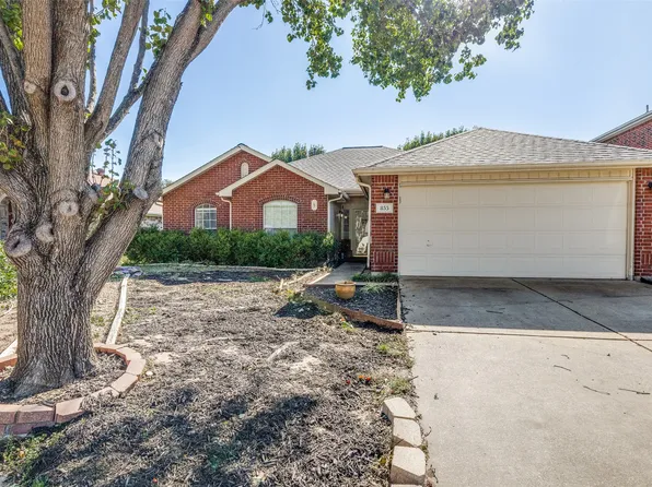 853 Atchison Dr, Saginaw, TX 76131