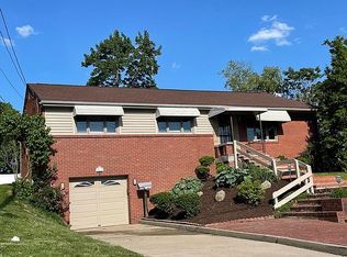 1013 El Rancho Dr, Pittsburgh, PA 15220