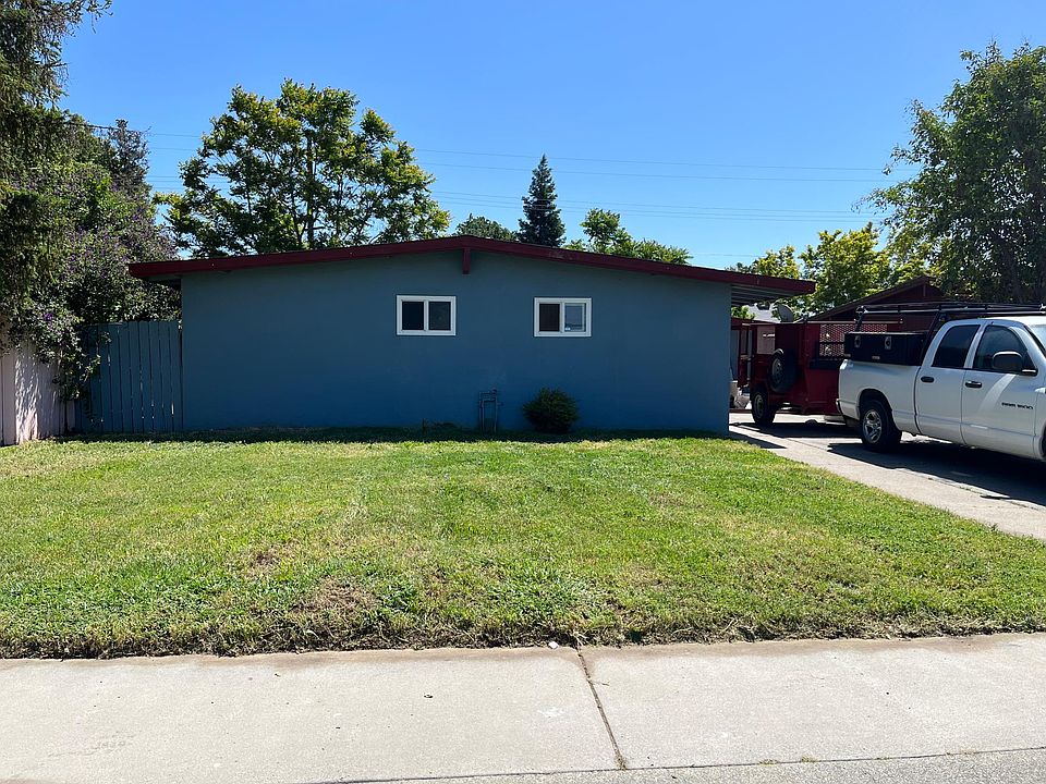 1st image of 705 Hardy Dr