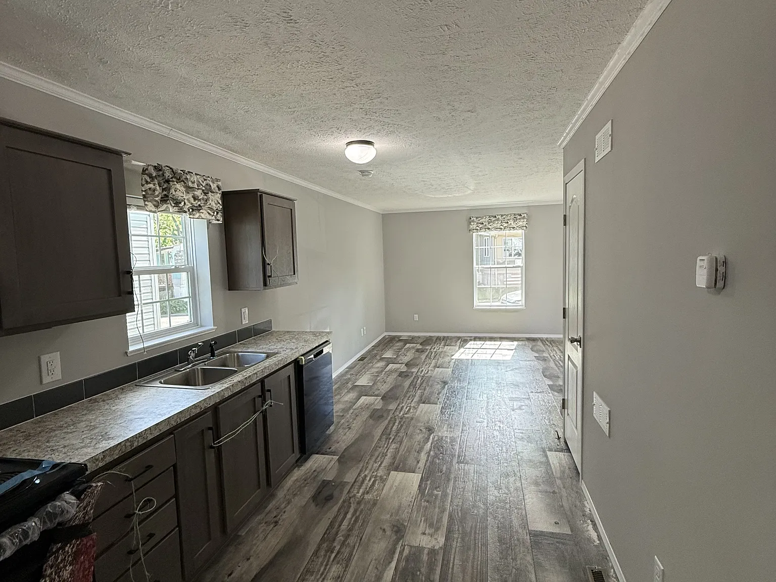 Maple Court MHP - 42 — Photo 2