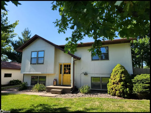 311 Smith St, Lewis, IA 51544