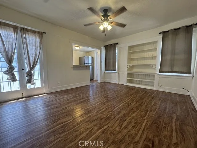 321 W 6th St — Photo 8
