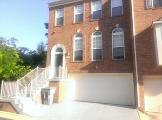 2755 Manhattan Pl, Vienna, VA 22180