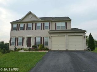 95 Saratoga Rd, Inwood, WV 25428