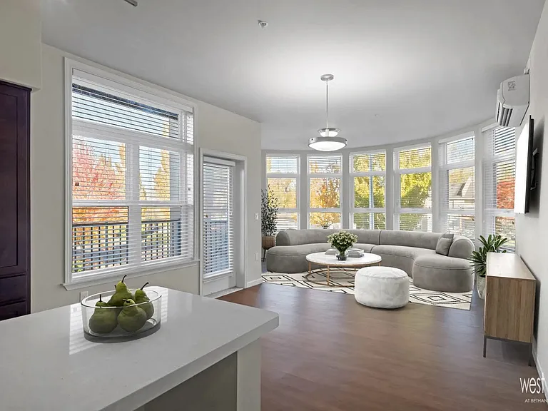 West Parc — Photo 13