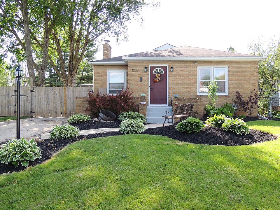 1305 Illinois St, La Salle, IL 61301 Zillow