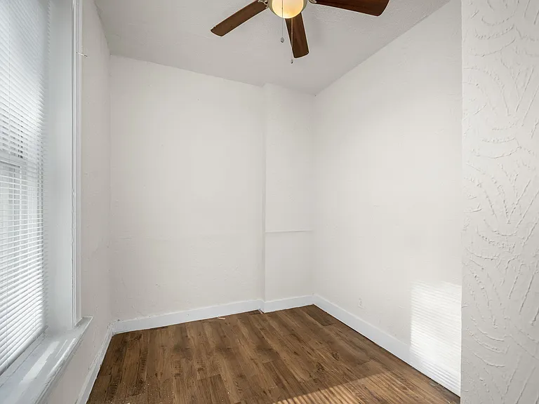 3822 S Compton Ave #3822 — Photo 14
