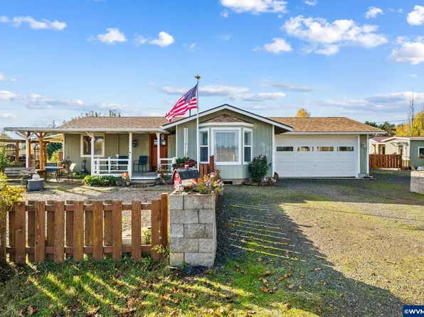 24010 Schultz Rd, Junction City, OR 97448