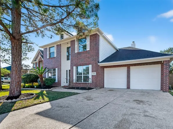 3618 Miraglen Dr, Pearland, TX 77584