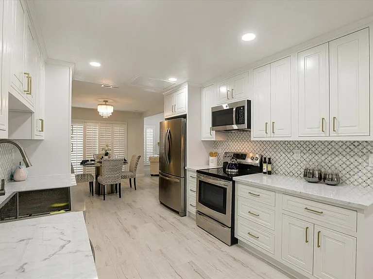 4746 Eagle Lake Dr — Photo 4