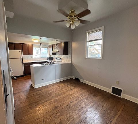 Eating area in Kitchen