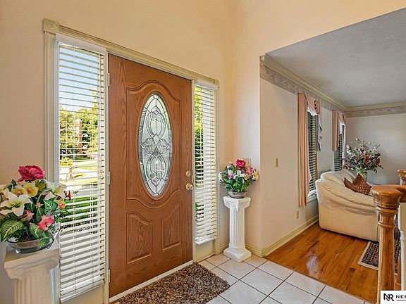 5th image of 1729 N 131st Cir