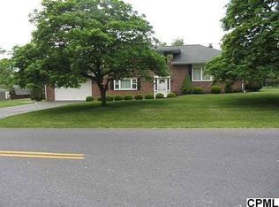 30 Kim Acres Dr, Mechanicsburg, PA 17055