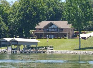 417 Goose Pointe Dr, Spring City, TN 37381