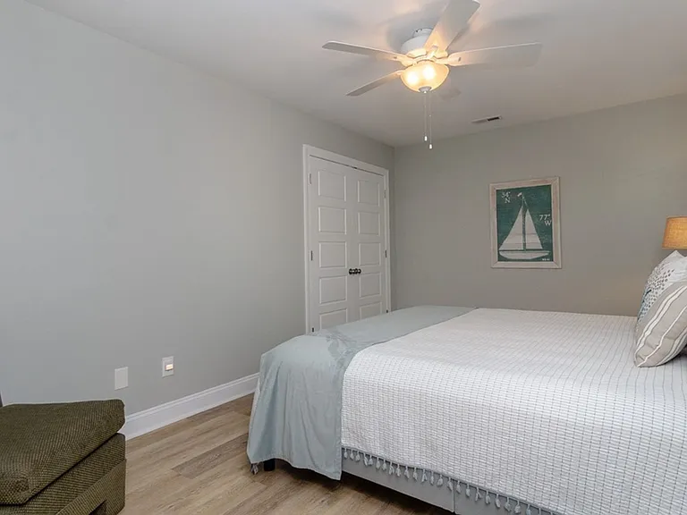 507 N Fort Fisher Blvd — Photo 49