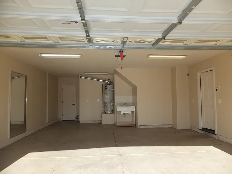 2022 S Lassen Dr — Photo 8