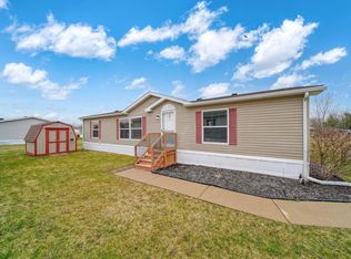 260 Storr, Adrian, MI 49221