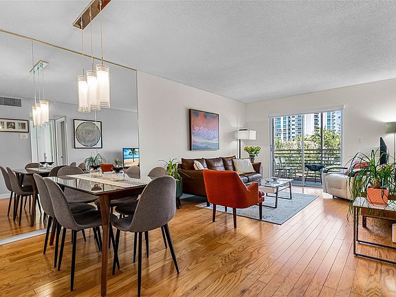 3rd image of 3216 SE 8th Street #303