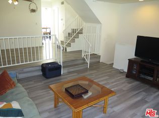 7550 Zombar Ave APT 17, Van Nuys, CA 91406