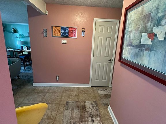4th image of 4727 Jarboe St APT 101