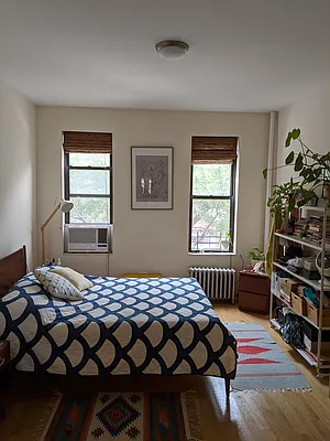 Rented by American Way Real Estate Inc | media 18