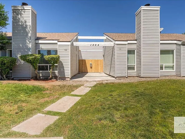 1504 Pierce Dr #102 — Photo 1