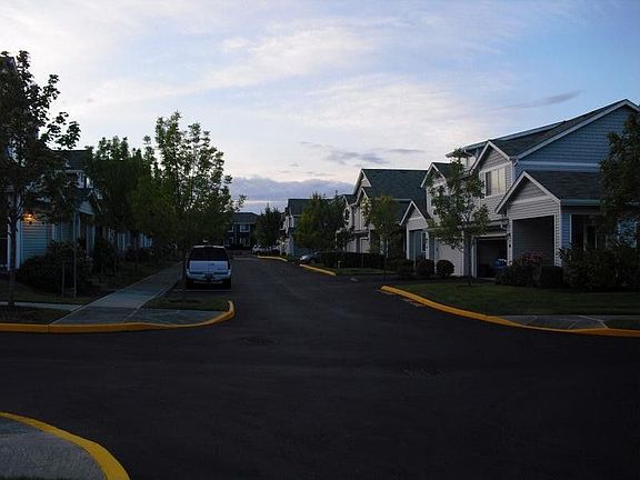 3rd image of 1202 63rd St SE Unit A