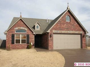 15605 S Broadway St, Glenpool, OK 74033