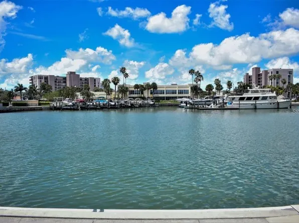 7420 Bay Island Dr S APT 176, South Pasadena, FL 33707