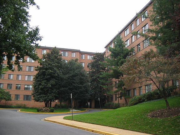 Cardinal House Condominium
