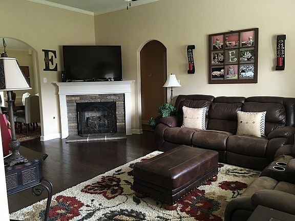 2nd image of 50 Cambium Ln