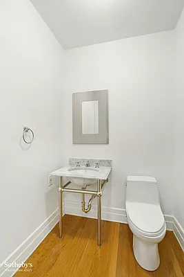 Sold by Sotheby's International Realty | media 18