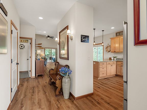 3rd image of 1775 Pacific Ridge Ln