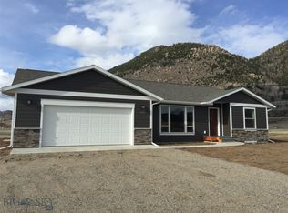 11 Avon Cir, Butte, MT 59701