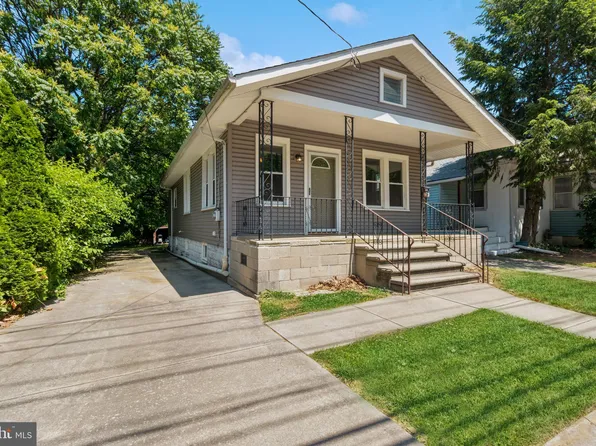 303 W Nicholson Rd, Audubon, NJ 08106