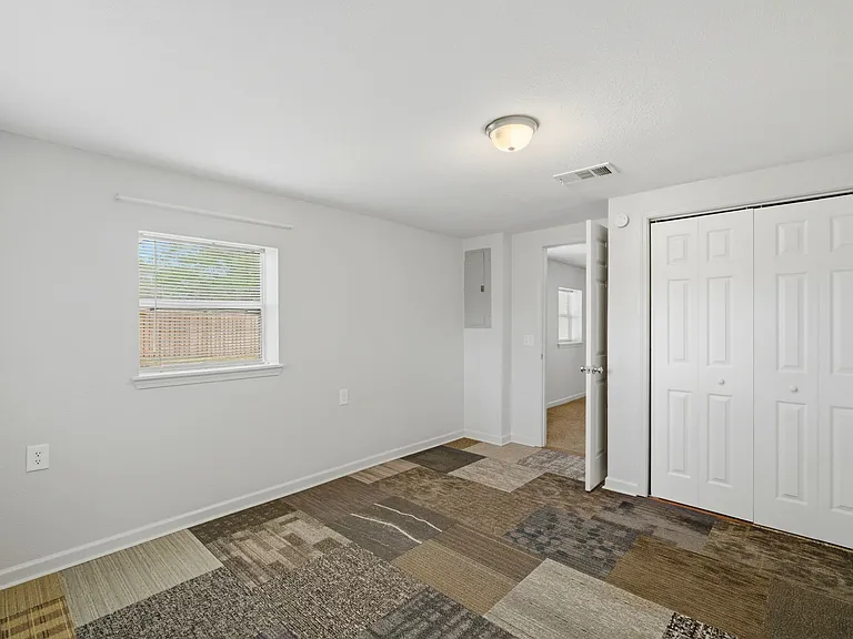 28-web-or-mls-6960-klondike-rd_07072026