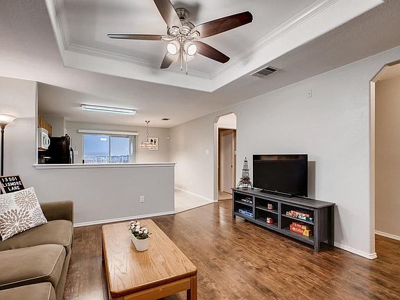 2nd image of 13501 Lismore Ln