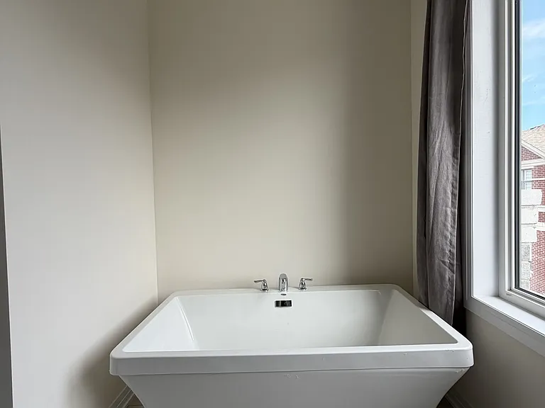 27 Tay Ln — Photo 16