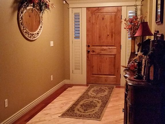 entry hardwood floors