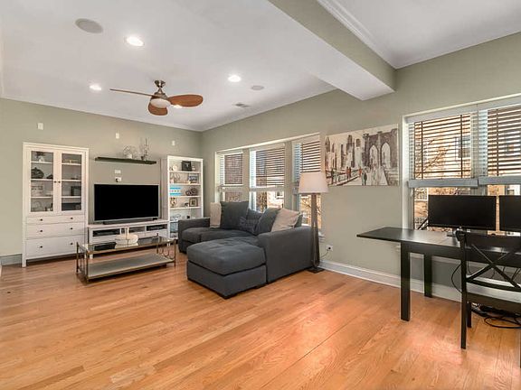 4th image of 1217 W Sunnyside Ave APT 2