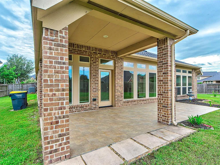 27106 Cross Pointe Ct — Photo 29
