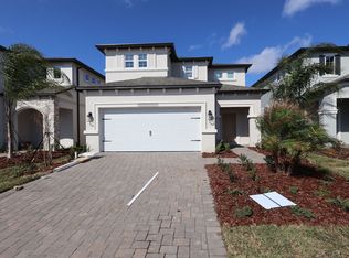 3181 Fall Harvest Dr, Zephyrhills, FL 33540